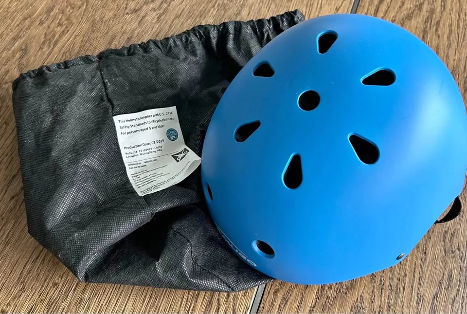 Helmet and Protective Gears Set - KIDS thumbnail