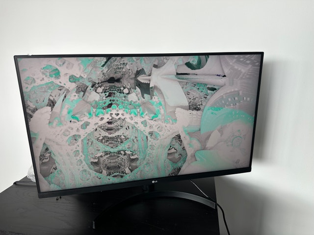 Lg 32” 1440p 2K Monitor || Box Packed Like New - photo 4