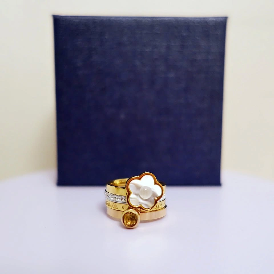 New Genuine Folli Follie 4-piece Size 7 Stackable Rings