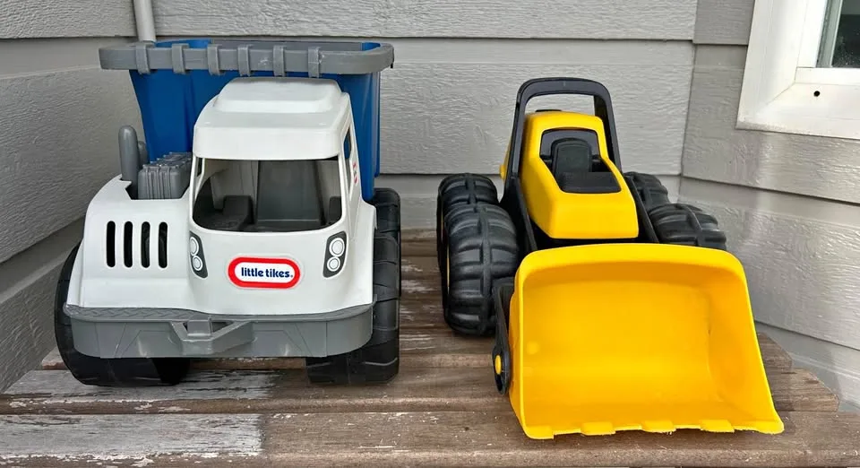 Little Tikes - Construction Set thumbnail