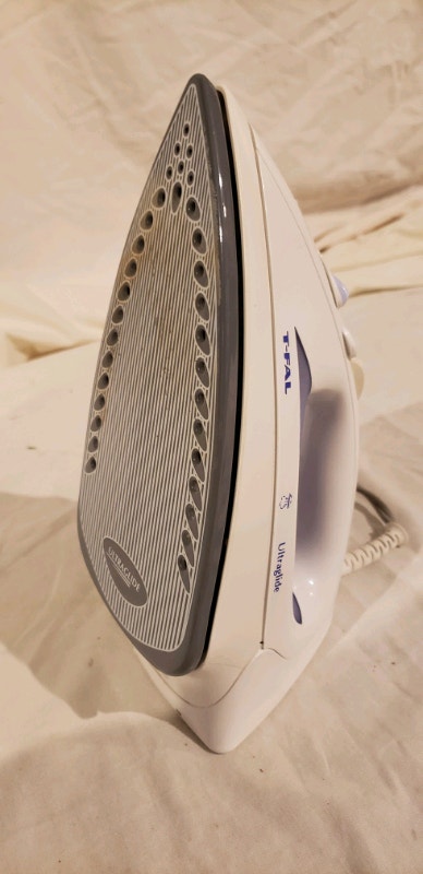 Clothes Iron (T-Fal) - photo 2
