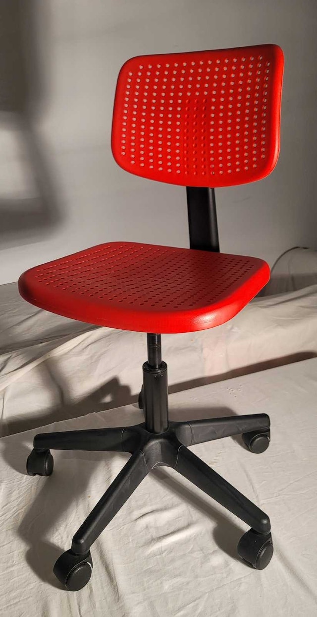 Office Chair (IKEA)