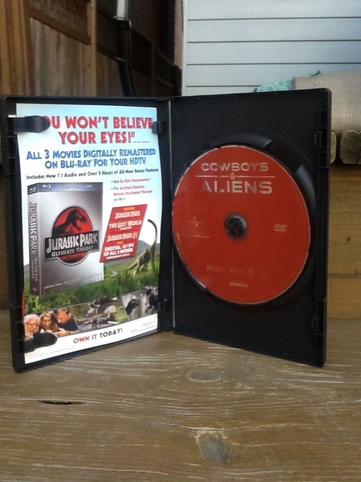 Cowboys & Aliens DVD - Daniel Craig - Harrison Ford - Like New - photo 2