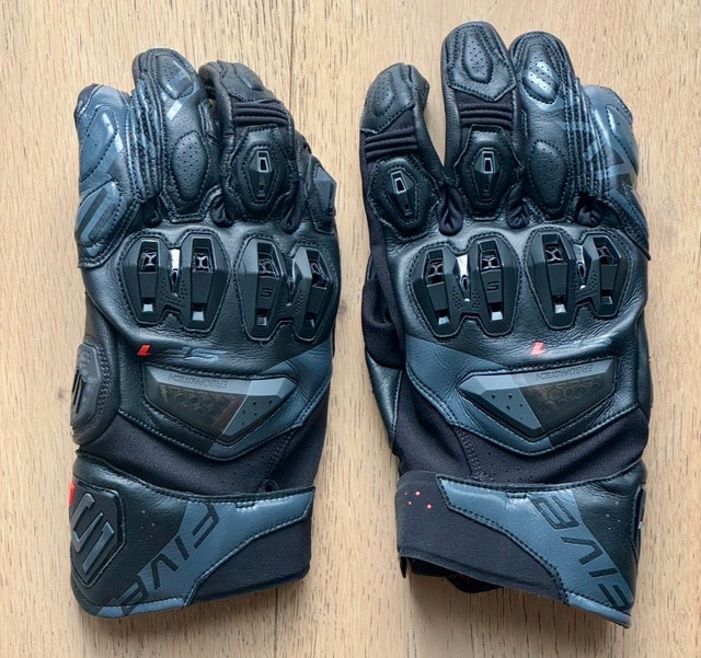 FIVE SF1 EVO Short-Cuff Sport Gloves – Size Large – BRAND NEW
