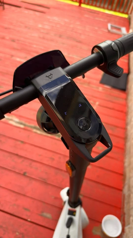 NIU KQi2 Electric Scooter – Excellent Condition - photo 4