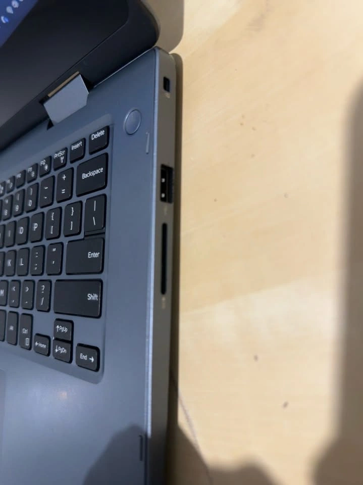 Dell Inspiron 14 5000 2-in-1 Touchscreen | i3 8th Gen | 16GB - photo 4