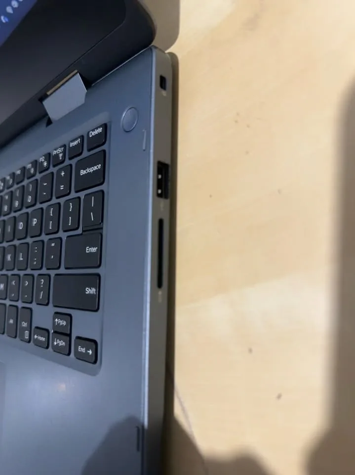 Dell Inspiron 14 5000 2-in-1 Touchscreen | i3 8th Gen | 16GB - photo 4