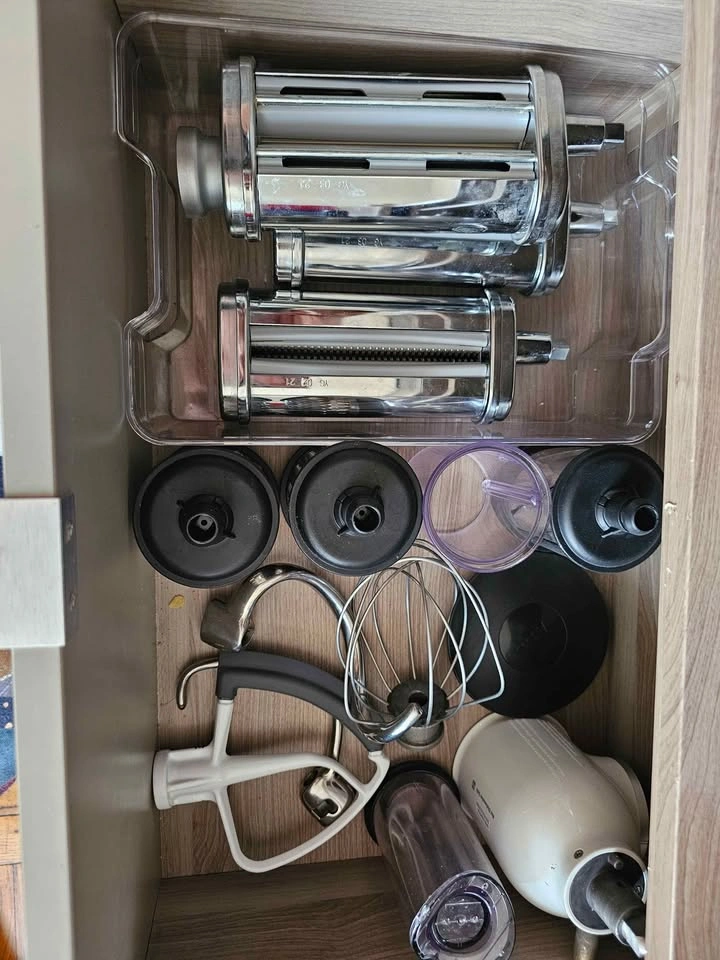 Kitchenaid Professional 600 with accessories - photo 3