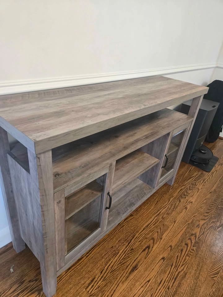 Rustic Buffet - Grey Wash Wood Console Table with Glass Doors - photo 3