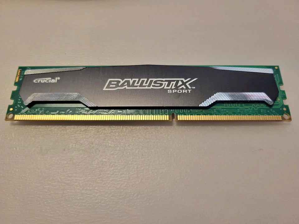 Crucial Ballistix Sport 4GB DDR3 1333 (PC3 10600) Desktop Memory