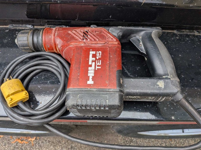 Hilti TE 15 Rotary Hammer Drill