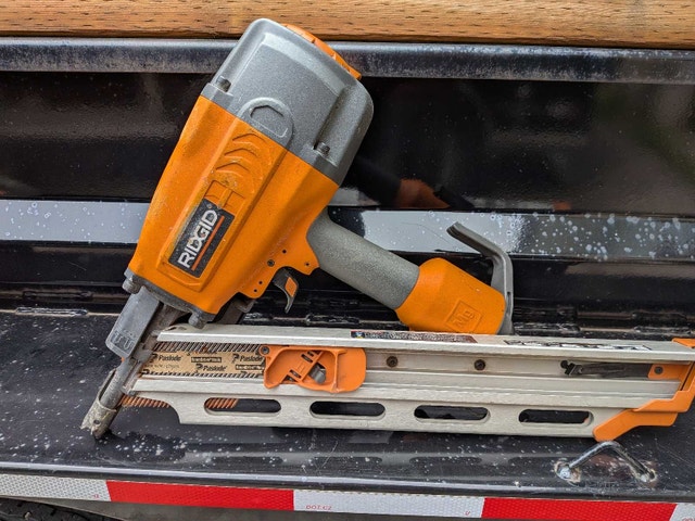 Ridgid R350CHA Clipped Head Framing Nailer