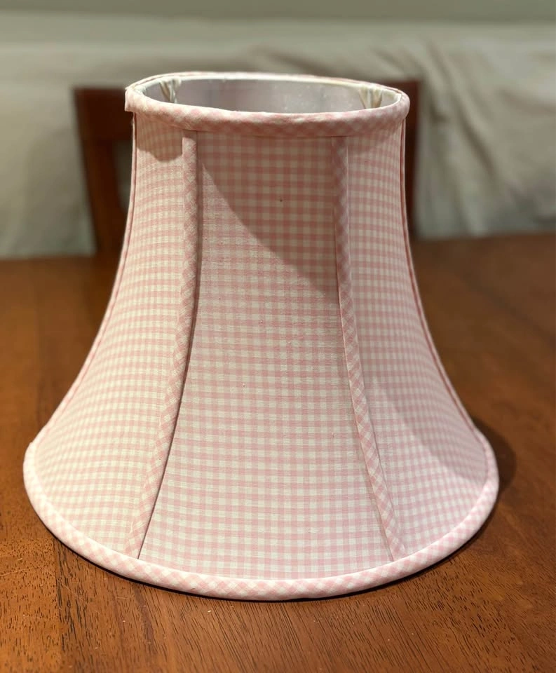 Pottery Barn Pink Gingham Lampshade - photo 2