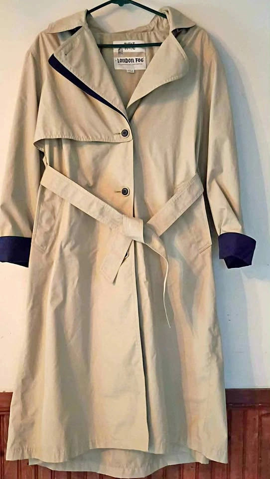 London Fog Vintage 90s Trench Coat Beige Size 10 Petite