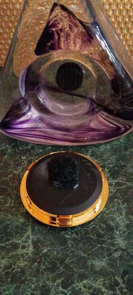 Cathiness Glass Triangular Clock Vintage As Is - photo 3