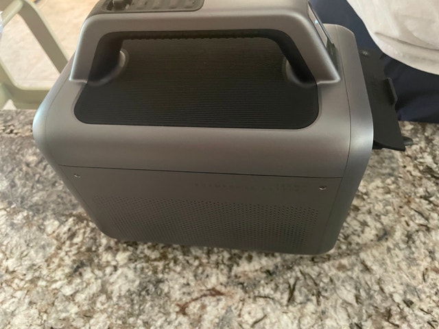 Outdoor rated battery powered projector - Anker Nebula Mars 3 - photo 4