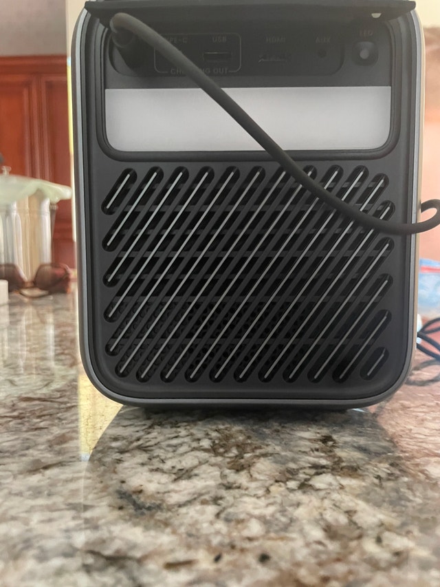 Outdoor rated battery powered projector - Anker Nebula Mars 3 - photo 5