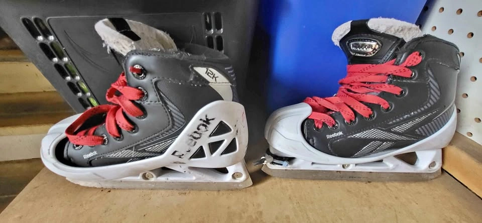 REEBOK GOALIE SKATES