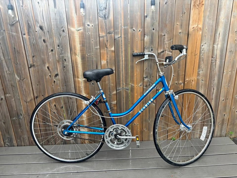 700c Female Schwinn Single Speed Road Bike
