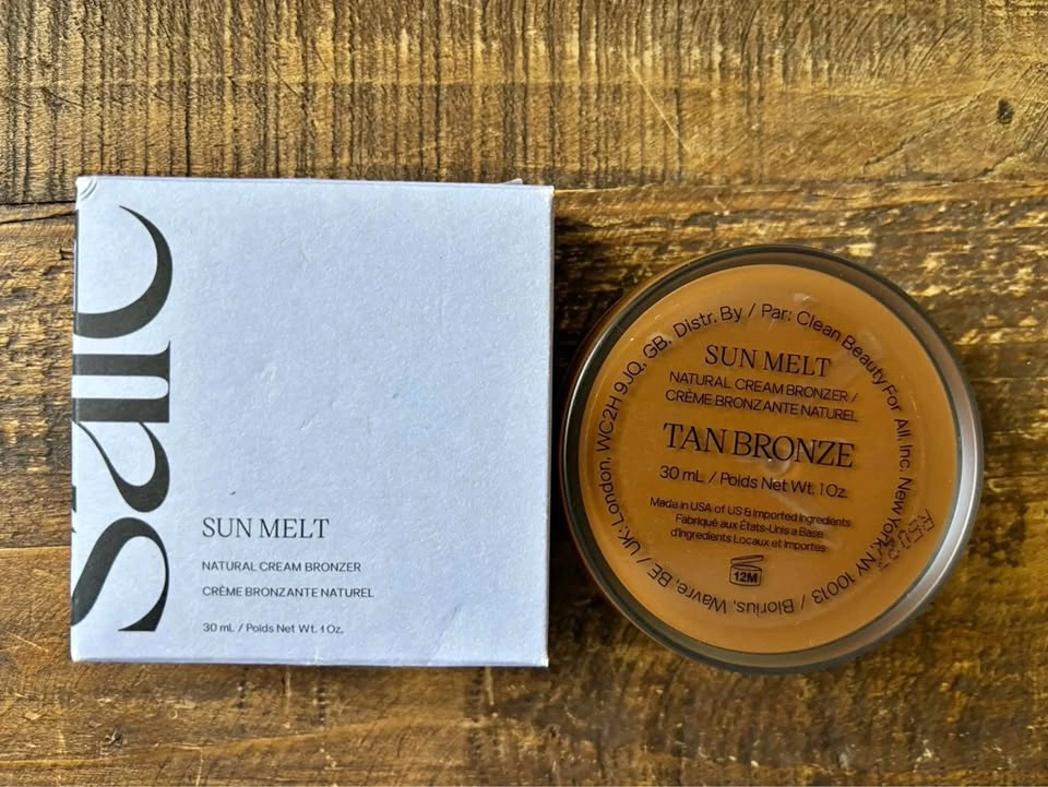 BRAND NEW 30 ml Saie Sun Melt Natural Cream Bronzer in color TAN