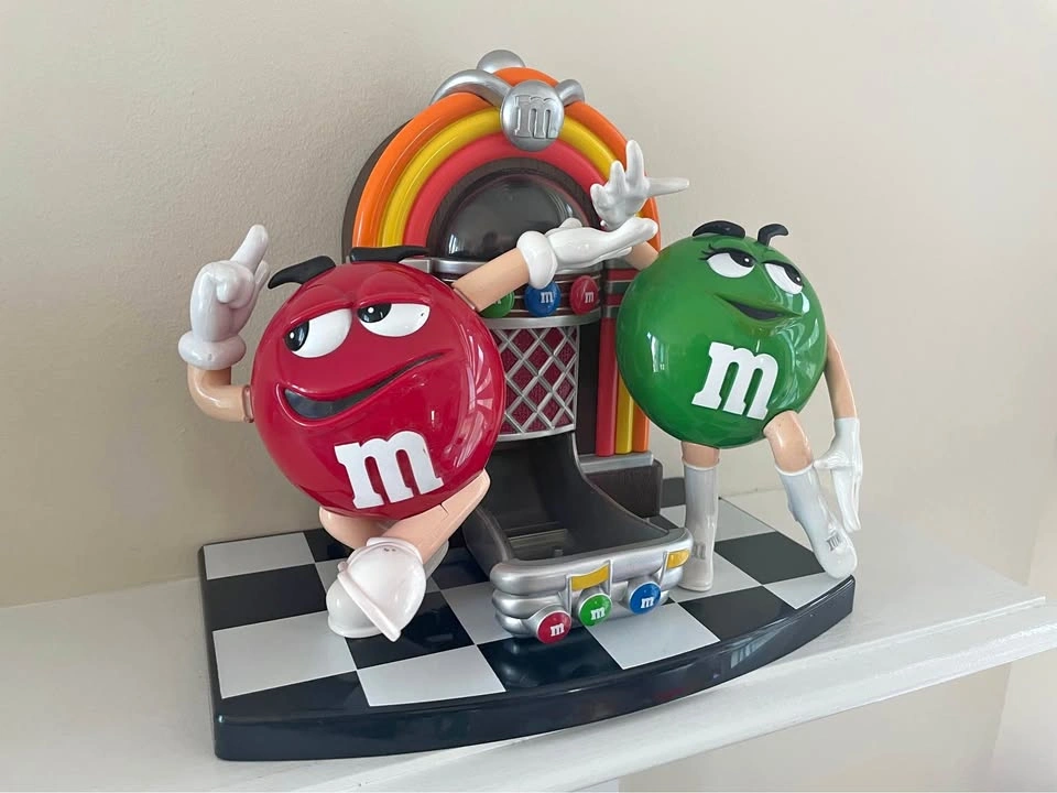 M&M’s Rock-N-Roll Jukebox Candy Dispenser - Red & Green