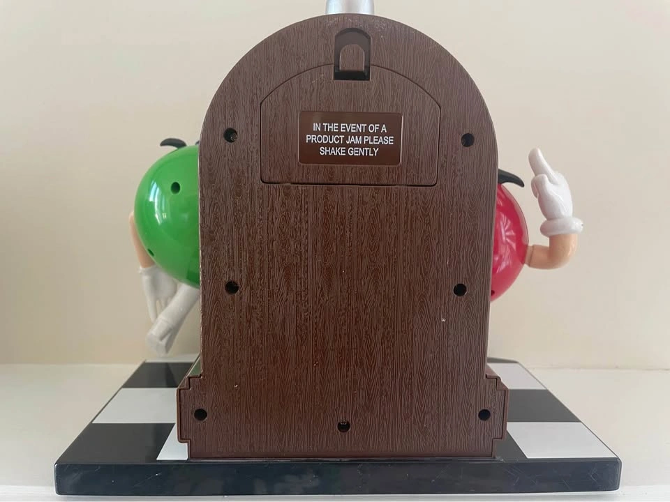 M&M’s Rock-N-Roll Jukebox Candy Dispenser - Red & Green - photo 4