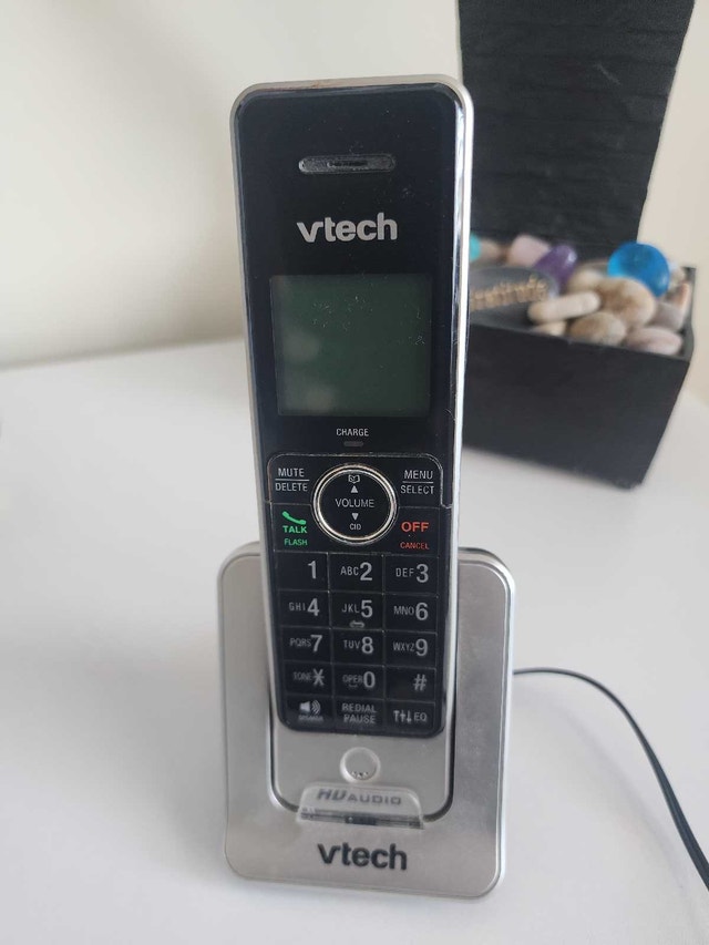 VTech Digital Answering System with 2 Handsets - photo 3