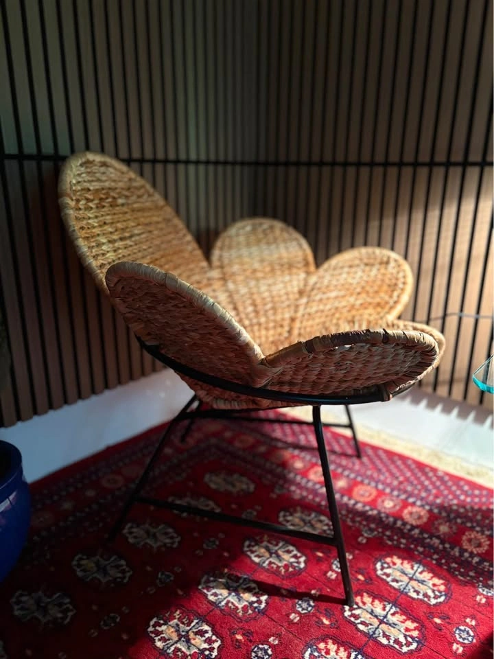 VINTAGE MCM WOVEN DAISY JUTE ACCENT CHAIR! - photo 5