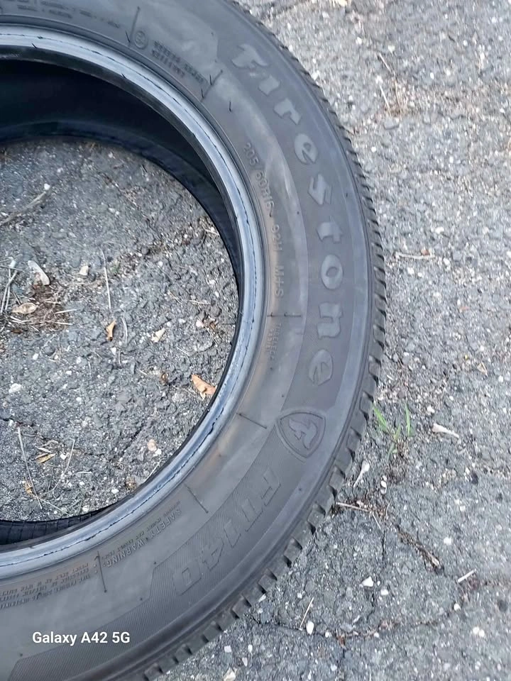205.60.16 FIRESTONE TIRE