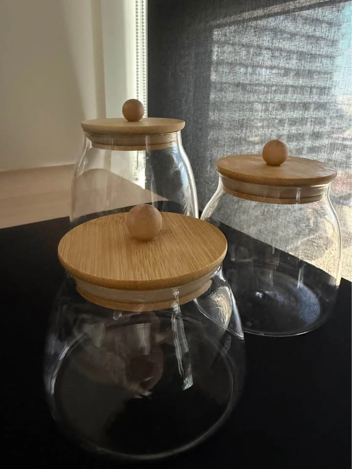 Set of 3 Glass Canisters with Bamboo Lids - photo 2
