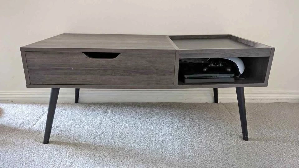 Matching Living Room Set - Lift Top Coffee Table & TV Stand