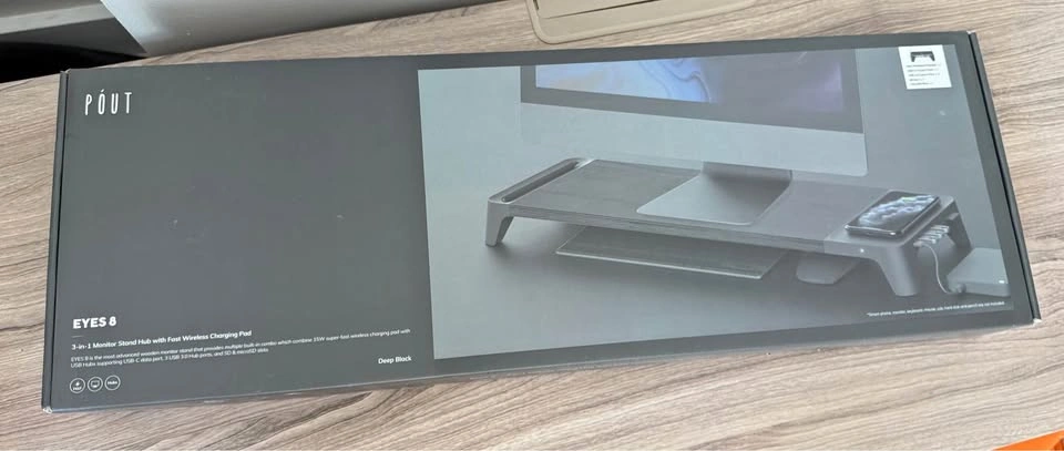 Pout Eyes8 3-in-1 Monitor Stand Hub with Fast Wireless Charging