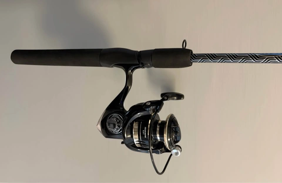 Bnew Spinning Rod and Reel Combo - photo 2