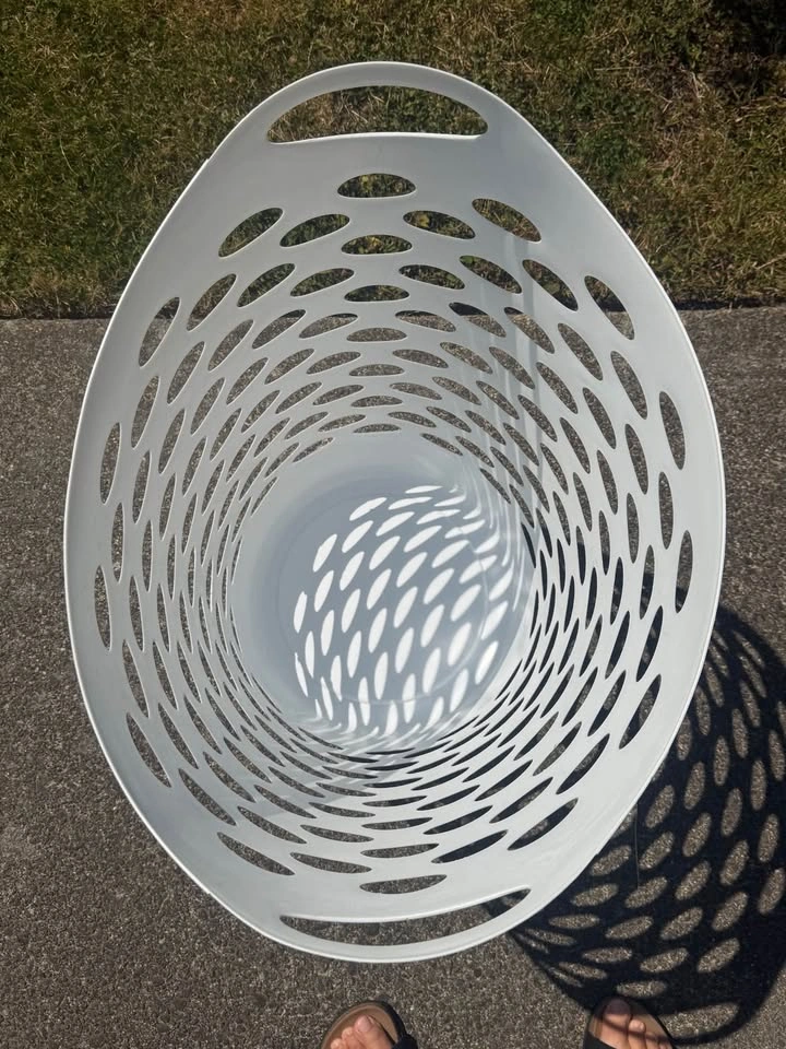 Laundry Hamper - photo 2