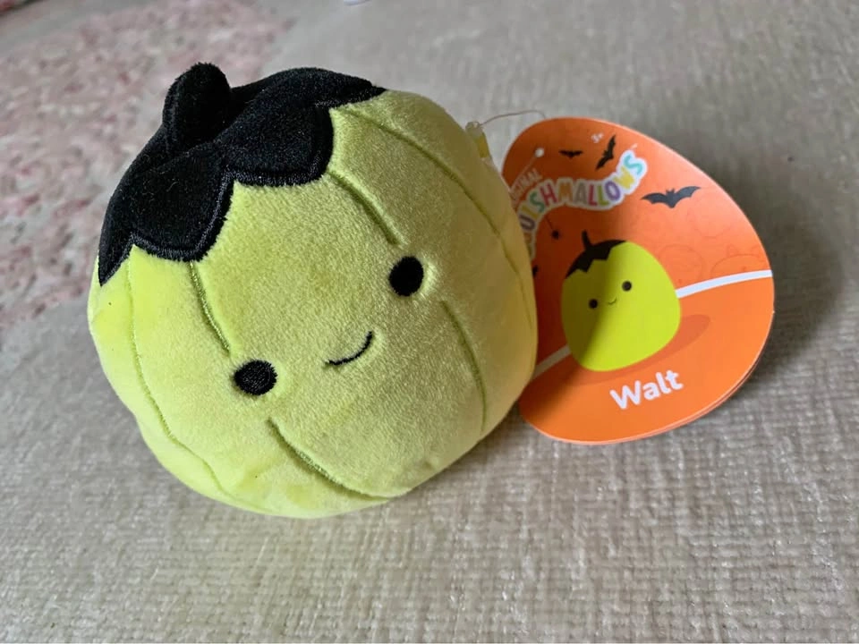 Squishmallows Walt Plush