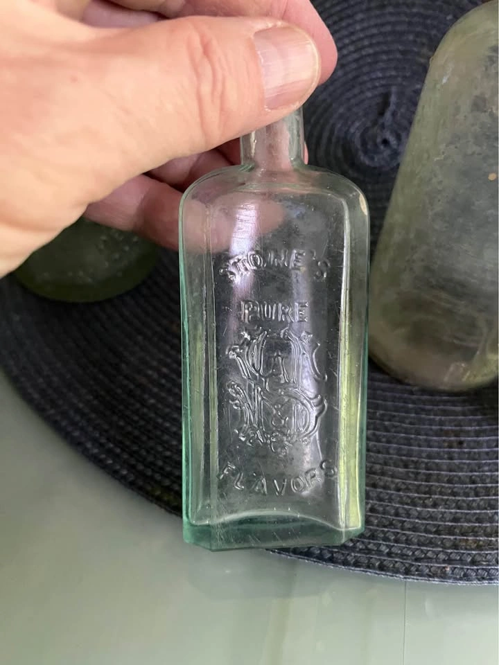 Collectable bottles - photo 5