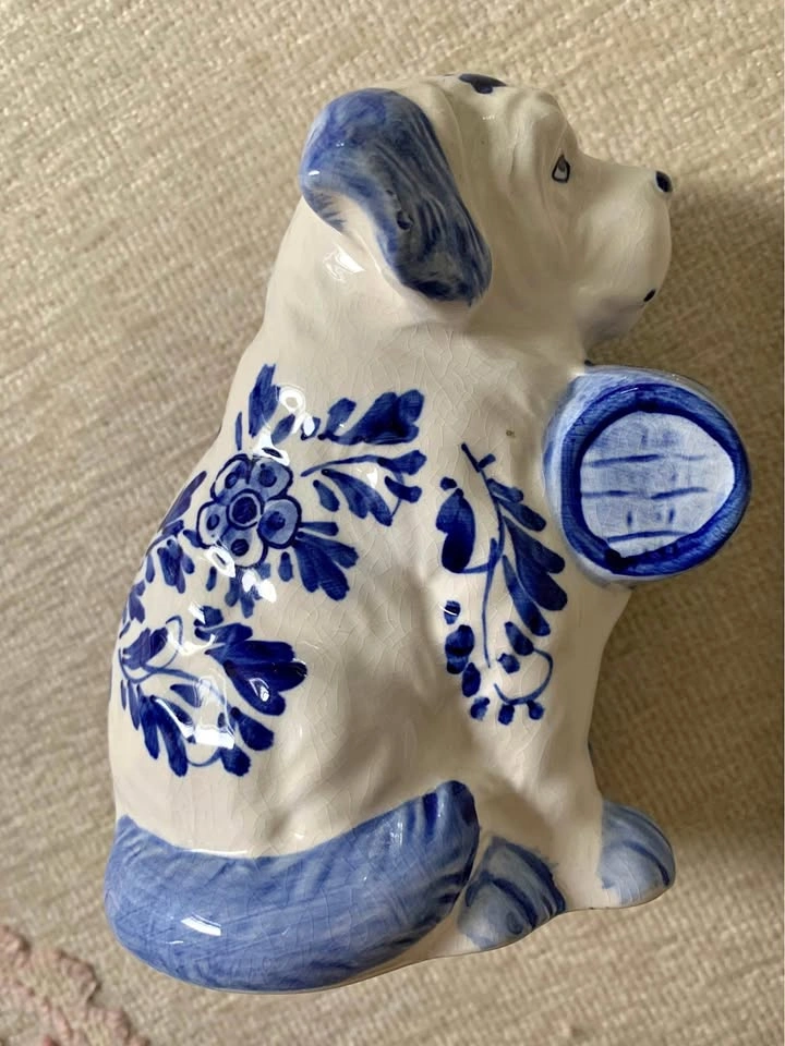 Adorable Vintage Hand Painted Delft Blue Dog Figurine Coin Bank