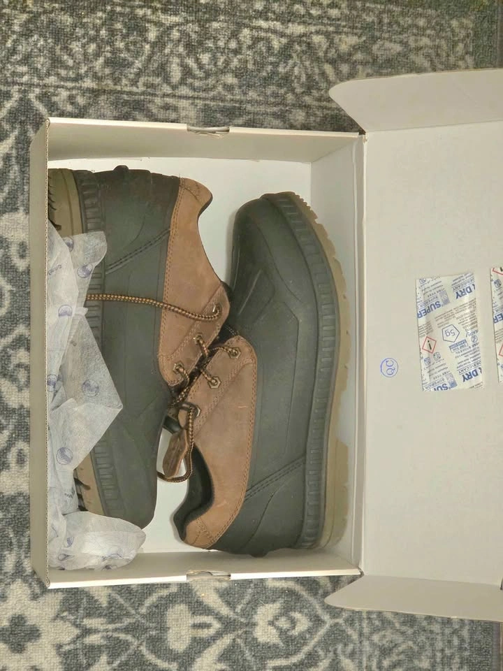 WindRiver Journey Boots – Men's Size 11 - photo 2