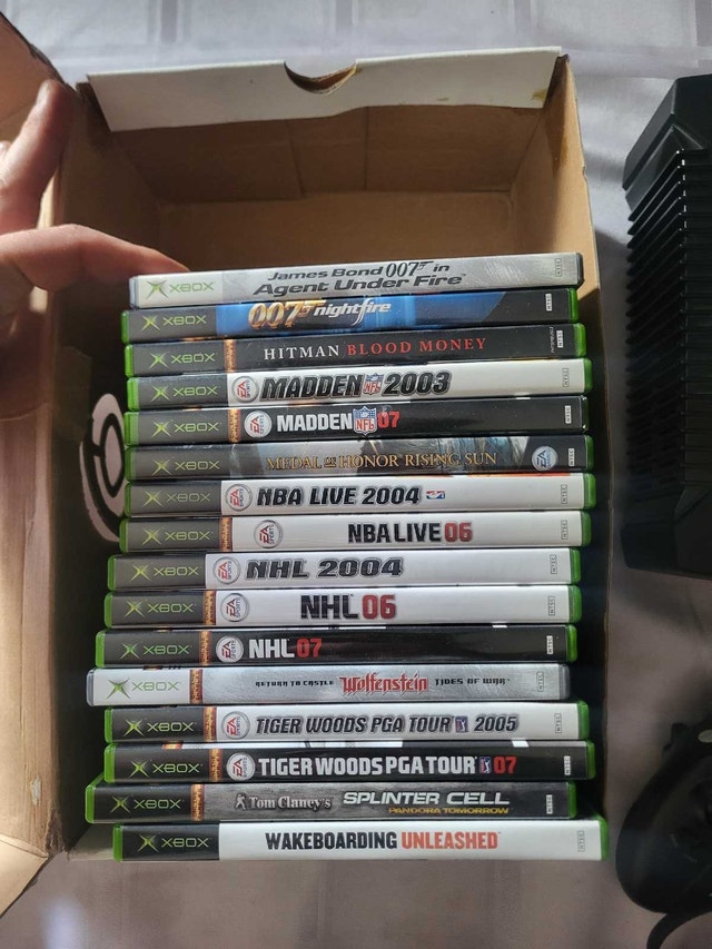 original xbox console with games - photo 2