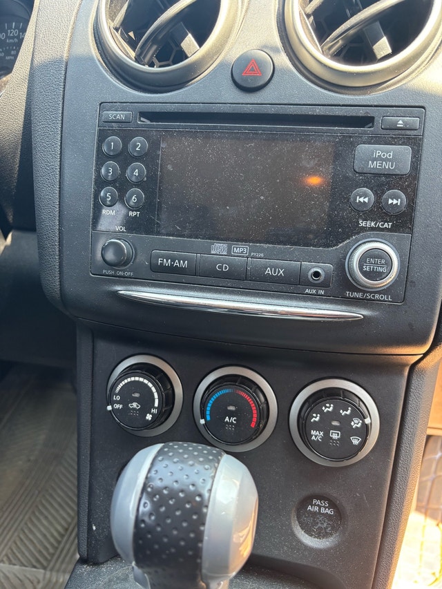 Nissan Rogue 2011