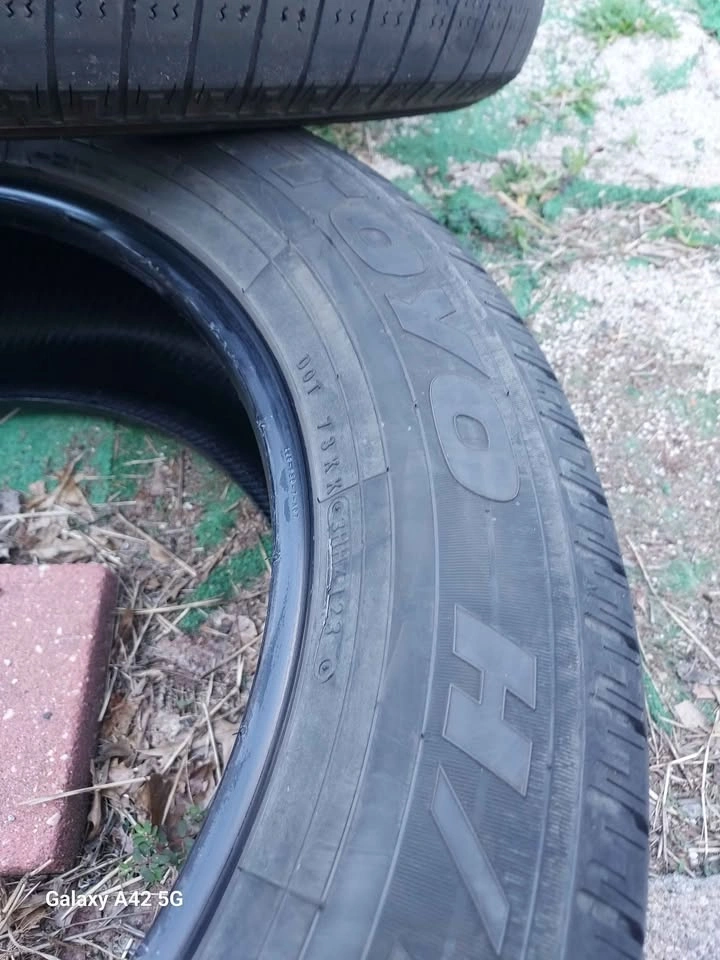 275-55-20 Tires - photo 4