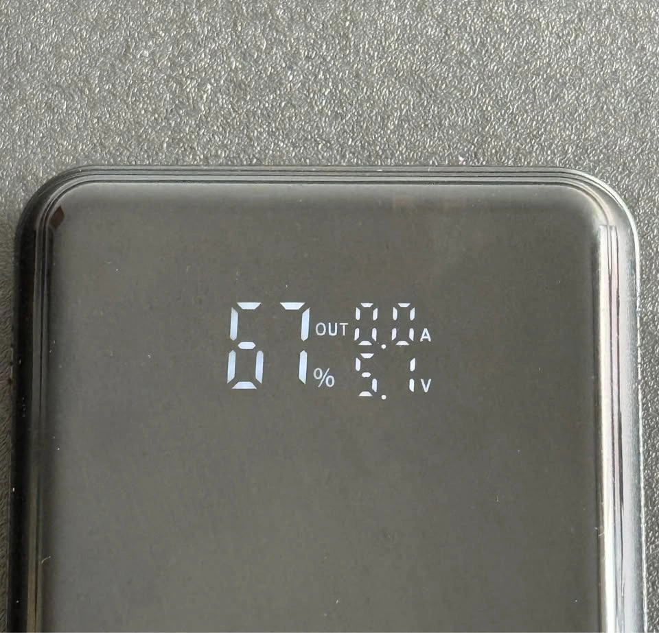 20000 mAh power bank/battery charger - photo 4