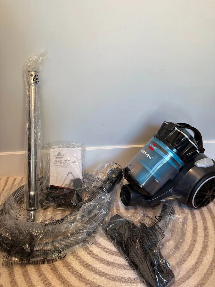 Barely Used Bissell CleanView Canister Vacuums - photo 3