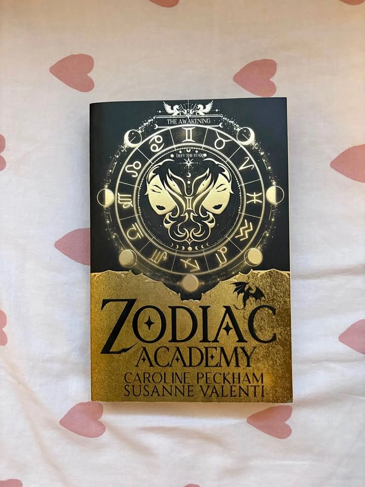 Zodiac Academy: The Awakening (ZA #1)
