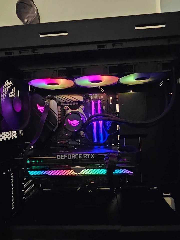 Full Gaming PC Setup: Ryzen 9 5900X, RTX 3070, 27" Monitor - photo 4
