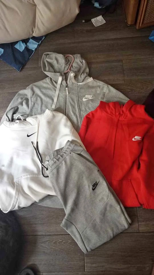 Nike small hoodies and jogger tec
