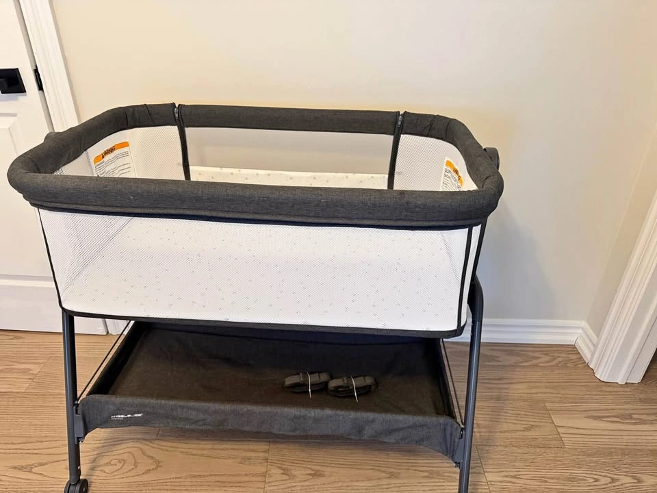 Angelbliss bedside bassinet