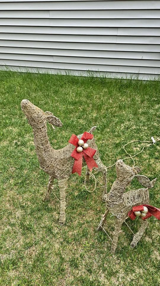 Set of 2 Glitter Mesh Reindeer Christmas Decorations