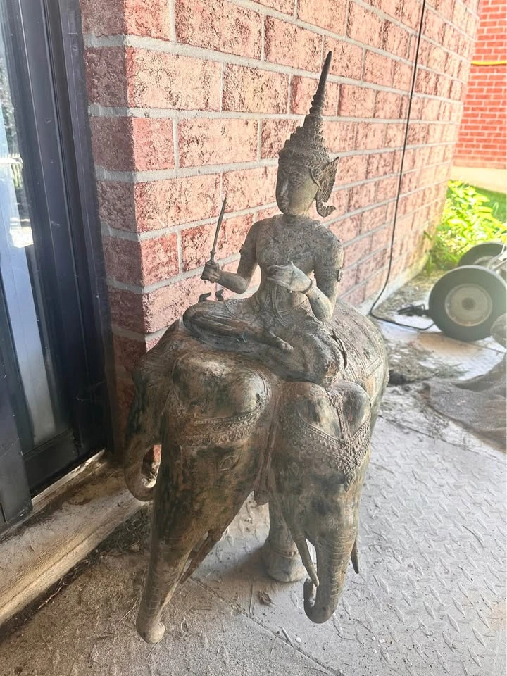 Heavy Vintage Bronze Three-Headed Elephant Statue (Erawan / Indr - photo 4