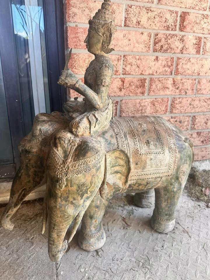 Heavy Vintage Bronze Three-Headed Elephant Statue (Erawan / Indr - photo 5